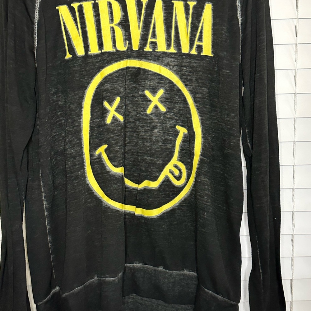Gildan Black Graphic Long Sleeve Shirt